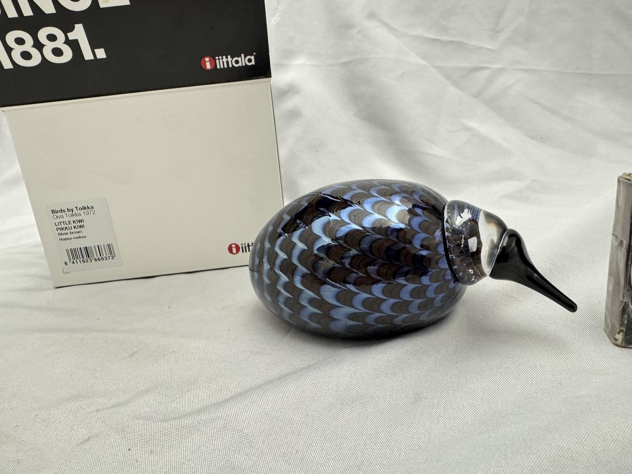 10. PIKKU KIWI, TAIDELASILINTU, IITTALA, OIVA TOIKKA, SIGN.